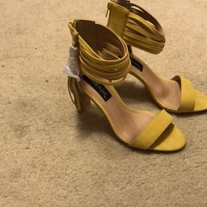 Yellow heel